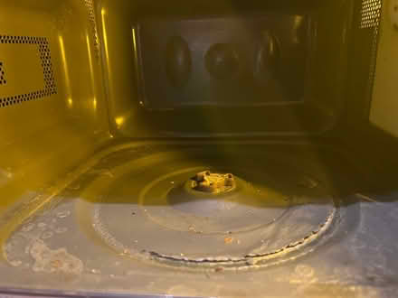 Photo of free Russell Hobbs working microwave (WS7 Chasetown) #3