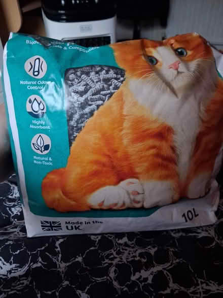 Photo of free Paper Pellet Cat Litter (Upper St John Street WS14) #2