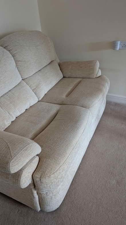 Photo of free 2 seater sofa (South Abingdon Oxfordshire) #1
