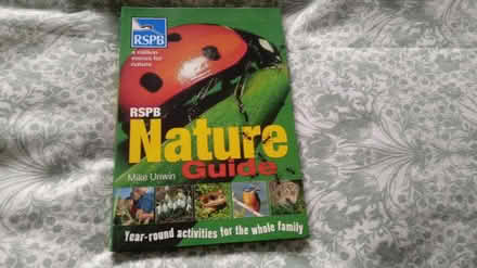 Photo of free Nature guide book (Horsham, near Bennetts Field) #1