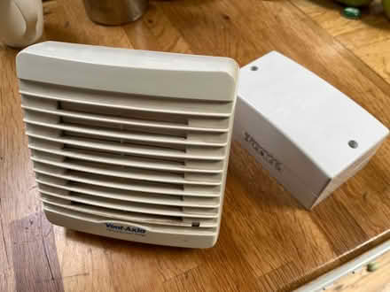 Photo of free Extractor fan - humidity sensing (Didsbury M20) #1