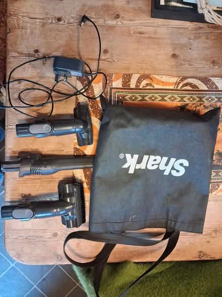 Photo of free Shark vacuum cleaner (DE24 Alvaston) #2