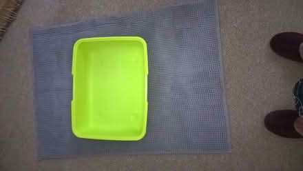 Photo of free litter tray + mat (Clayton West HD8) #1
