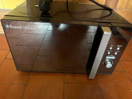 Photo of free Russell Hobbs working microwave (WS7 Chasetown) #1