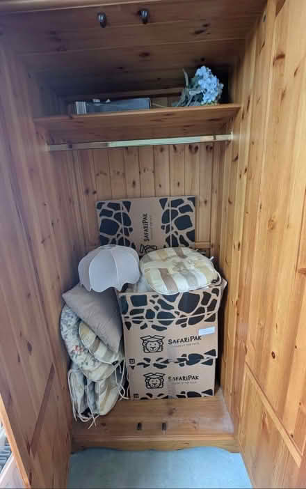 Photo of free Wardrobe (Altrincham WA15) #2