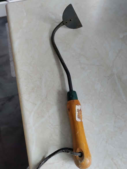 Photo of free Handheld hoe (California DE22) #1