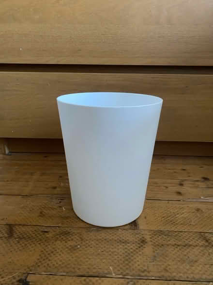 Photo of free Small bin (SW2) #1