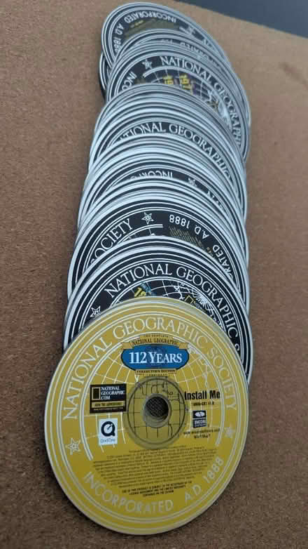 Photo of free National Geographic CD collection (CR0) #1