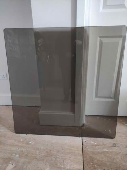 Photo of free Glass panel (Walton on thams) #1