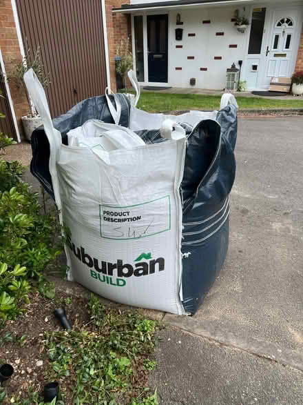 Photo of free One tonne bag of sharpe sand, untouched. (Addlestone KT15) #2
