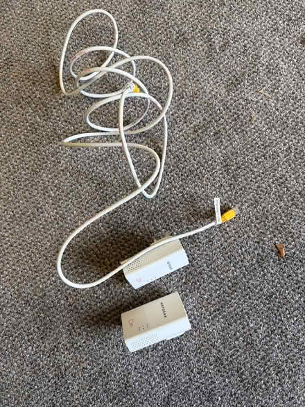 Photo of free WiFi extender (UB6) #1