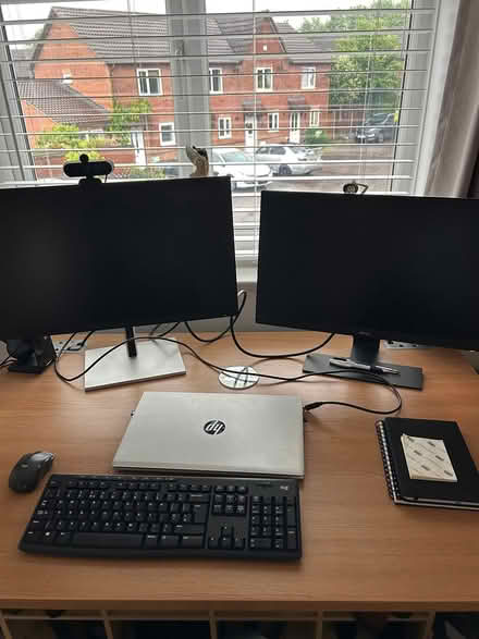 Photo of free Desk (NN4) #1