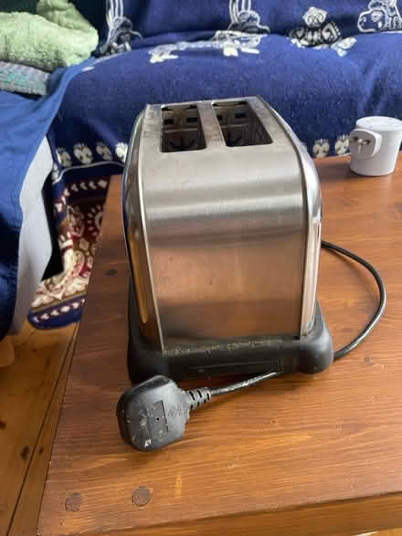 Photo of free Toaster (Hemel) #2