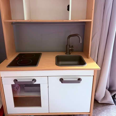 Photo of free Children’s play kitchen (DE23) #1