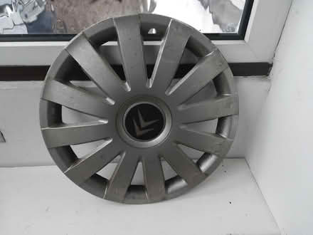Photo of free Citroen 15" wheel trims x 3 (Cholsey/Wallingford OX10) #1