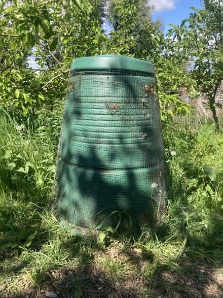 Photo of large composter (West Hill, Hastings.TN34) #1