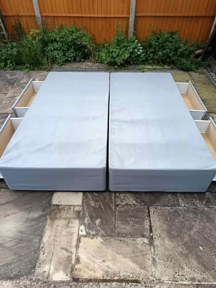 Photo of free 3ft divan with drawers (Luton lu2) #2