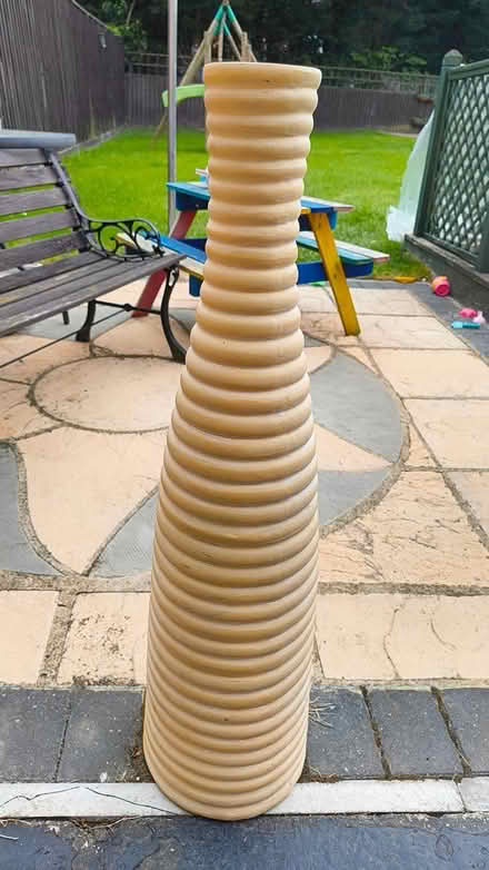 Photo of free Tall vase (Rose Hill OX4) #2