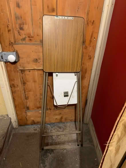 Photo of free Projector satnd (Cross Green LS21) #2