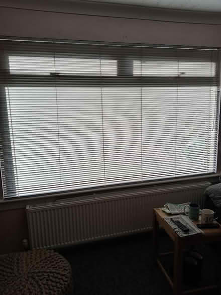 Photo of free Venetian blinds (Erskine PA8) #3