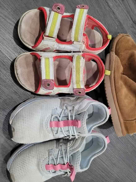 Photo of free Girls shoes (Troy Mi) #3