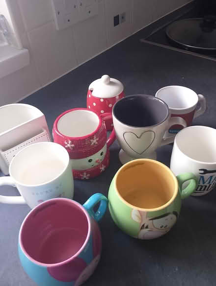 Photo of free Assorted mugs and a sugar pot (Princes Risborough HP27) #1