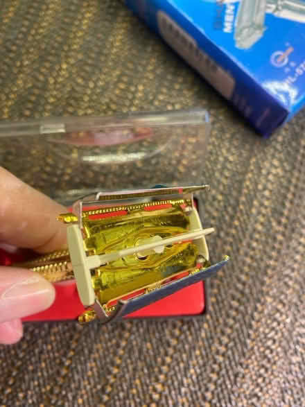 Photo of free Safety razor (Sutton SM1) #4