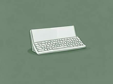 Photo of free computer keyboard (West Kirby CH48) #1