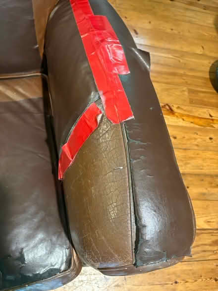 Photo of free Leather club chair (Barrytown/Red Hook 12507) #4