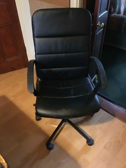 Photo of free Office chair (Stockport SK3) #1