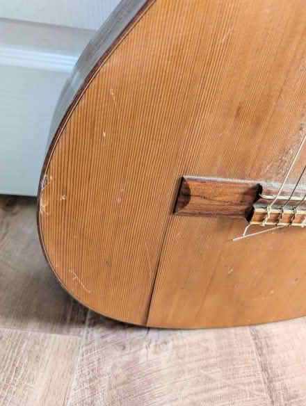 Photo of free Guitar - has a crack to the front (City of Bristol BS4) #3