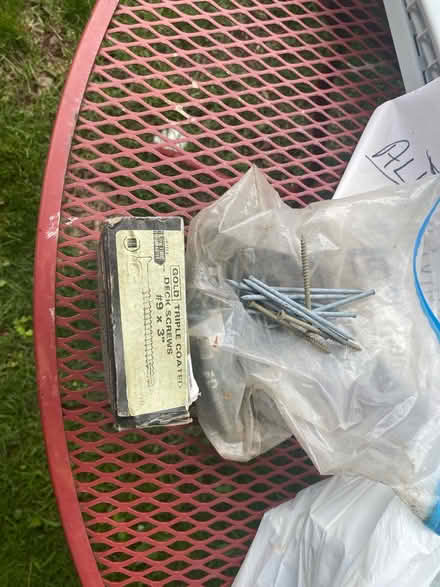 Photo of free Triple coated deck screws (Romulus, mi) #1