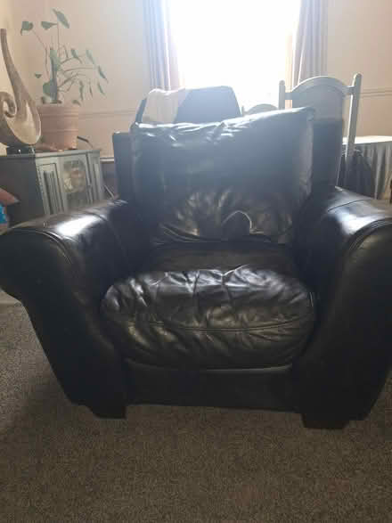 Photo of free Leather sofa and 2 Armchairs (Camberwell se5) #1