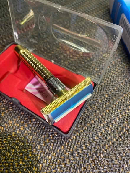 Photo of free Safety razor (Sutton SM1) #3