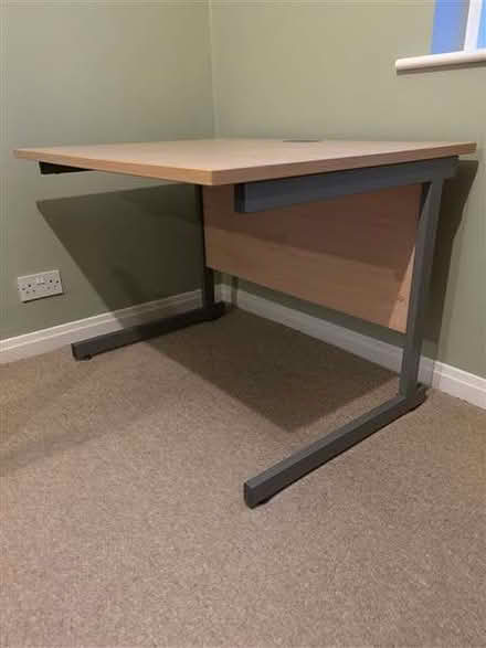 Photo of free desks (Corstorphine EH12) #2