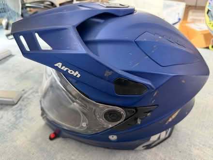 Photo of free Airoh motorcycle helmet (Clapton E5) #2