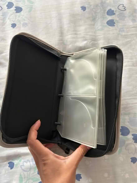 Photo of free Disk Case (KT3 new malden) #2