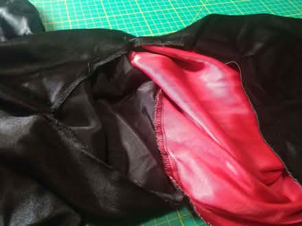 Photo of free Embroidered kimono-style dressing gown (West Croydon CR0) #3