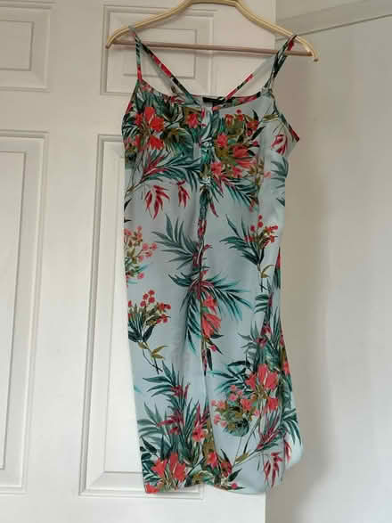 Photo of free Size 6-8 (KT3 new malden) #1