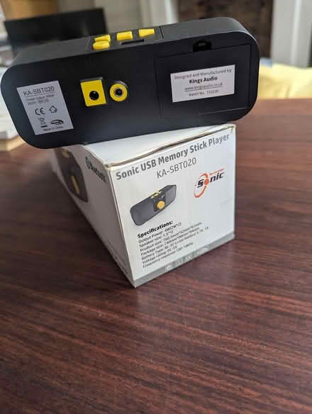 Photo of free USB memory stick & Bluetooth player (Spitalfields E1) #3