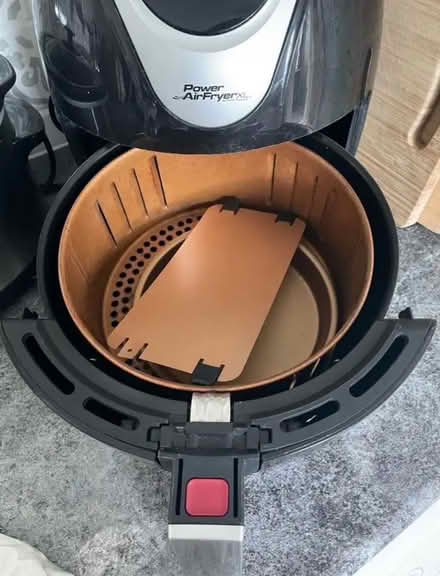 Photo of free Air Fryer (RH12) #2