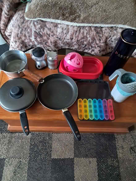 Photo of free Various Items As Listed (Barkerend BD3) #1