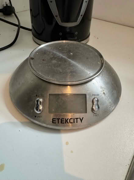 Photo of free Old scale (CR2) #1