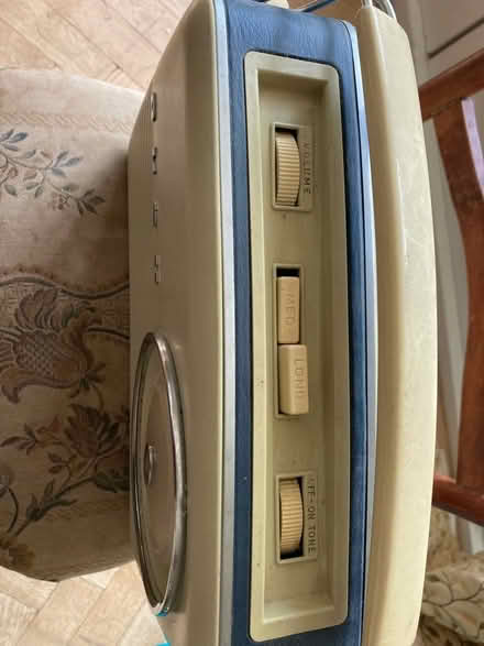 Photo of free Vintage Bush Radio UNTESTED (Lower Wolvercote OX2) #2