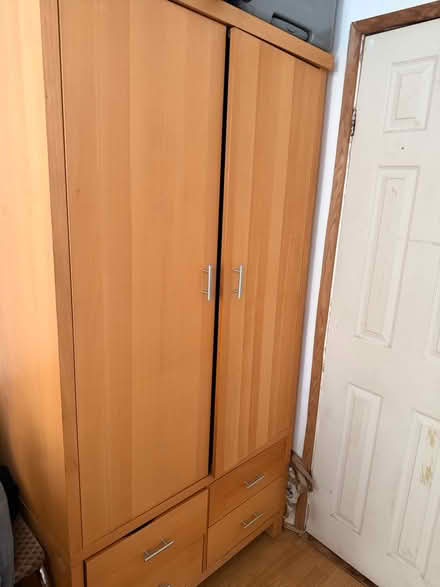 Photo of free Wardrobe (TW3 1NS) #1