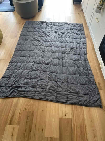 Photo of free Weighted blanket (Fulham SW6) #1