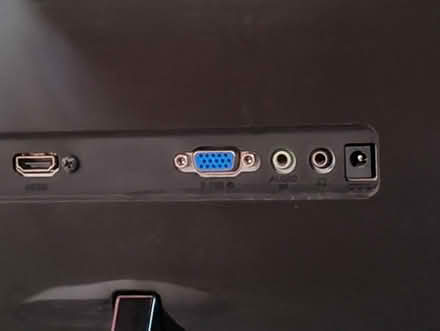 Photo of free Computer Monitor with Speakers (Southam CV47) #2
