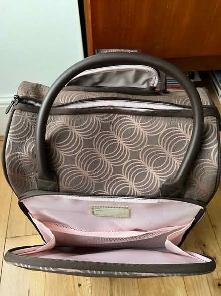 Photo of free Luggage (Thornton Heath CR7 8) #3