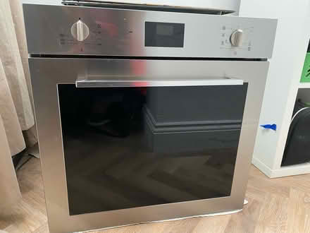 Photo of free Smeg oven (Epsom KT18) #3