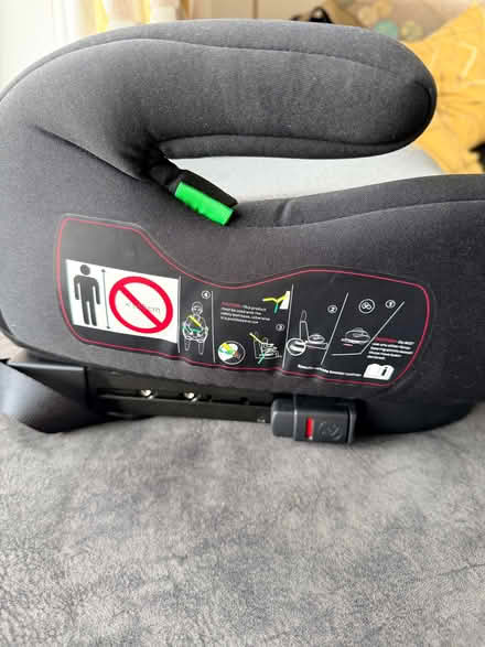 Photo of free Kids car seat - Cuggle (Lampton TW3) #2